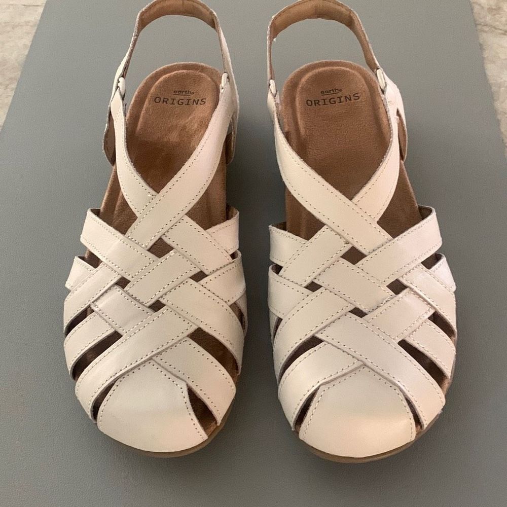 Earth Origins White Woven Leather Slingback Sandals